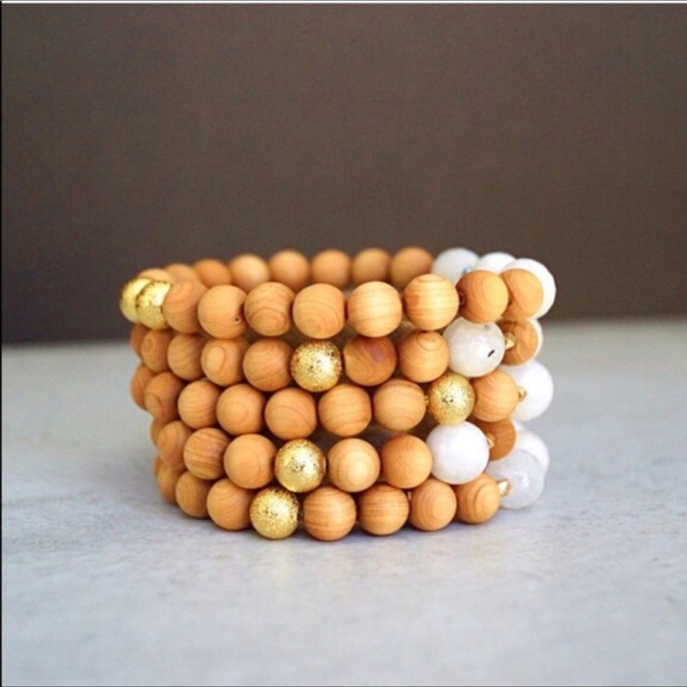 Function & Fringe Sandalwood Bead bracelet - Picture 2 of 6